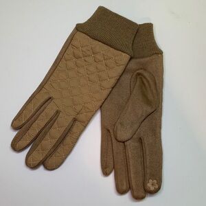 NWOT London Fog Tan Quilted Gloves